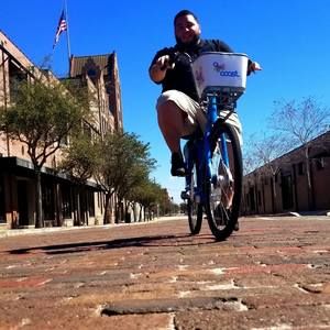 Meet your Posher, George